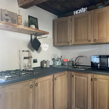 度假居 Rifugio Del Pettirosso *