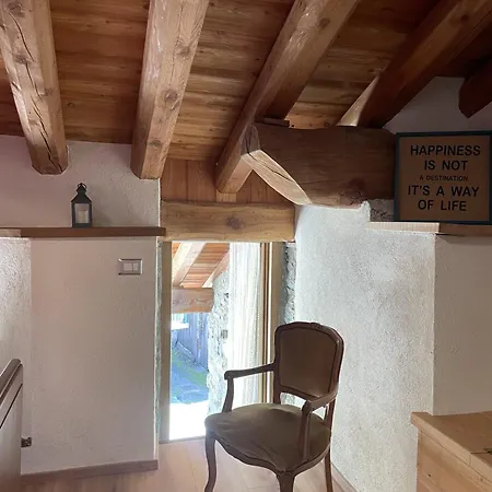 Rifugio Del Pettirosso 度假居
