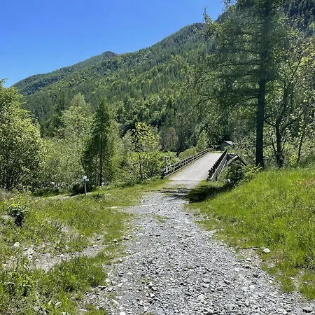 Rifugio Del Pettirosso 度假居