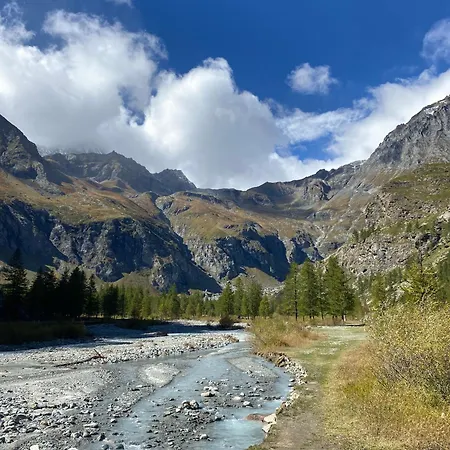Rifugio Del Pettirosso 度假居