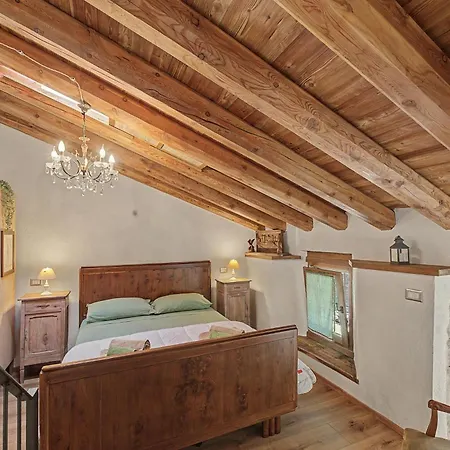 Rifugio Del Pettirosso Vakantiehuis Ala di Stura