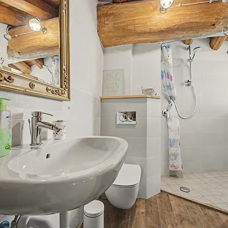 Vakantiehuis Rifugio Del Pettirosso Ala di Stura